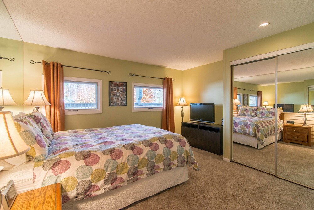 Condo, 2 Bedrooms - Guestroom