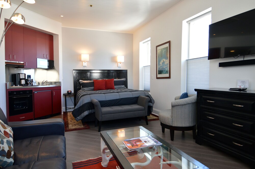Guestroom
