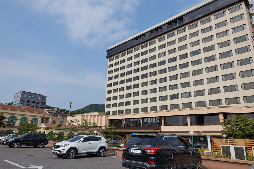 Hotel Front