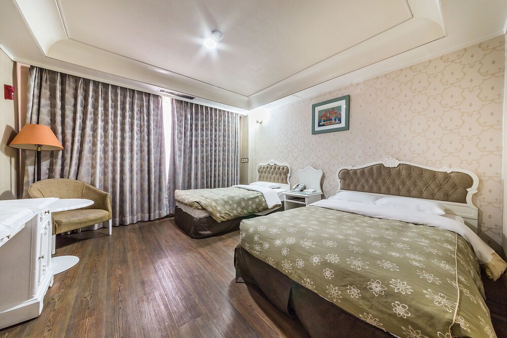 Guestroom