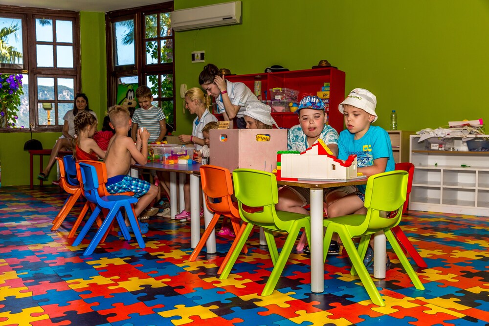 Childrens Play Area - Indoor