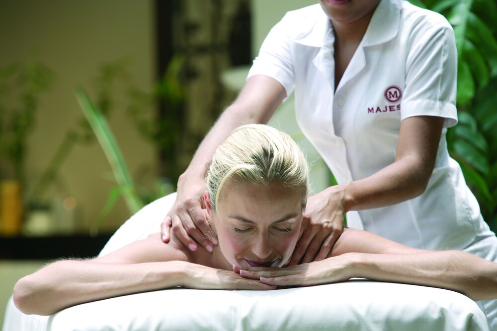 Massage, Majestic Colonial Punta Cana - All Inclusive