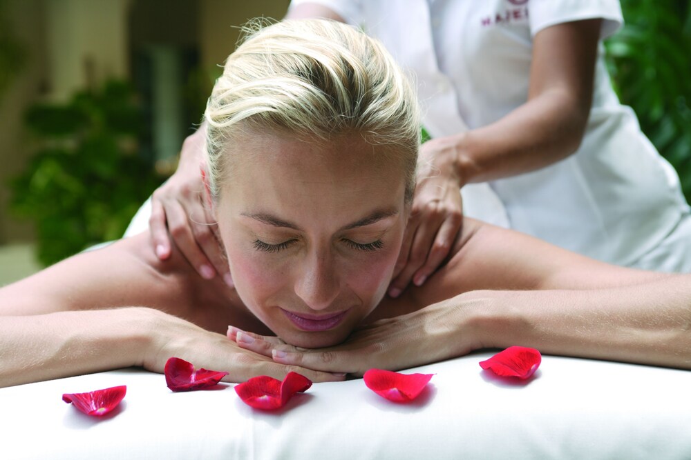 Massage, Majestic Colonial Punta Cana - All Inclusive