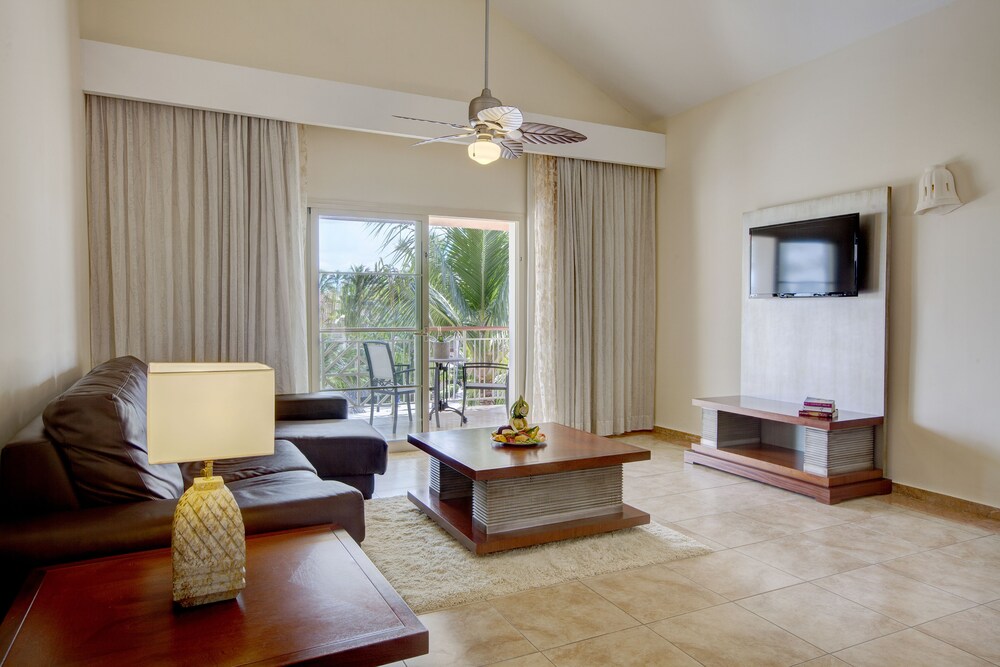 Living room, Majestic Colonial Punta Cana - All Inclusive