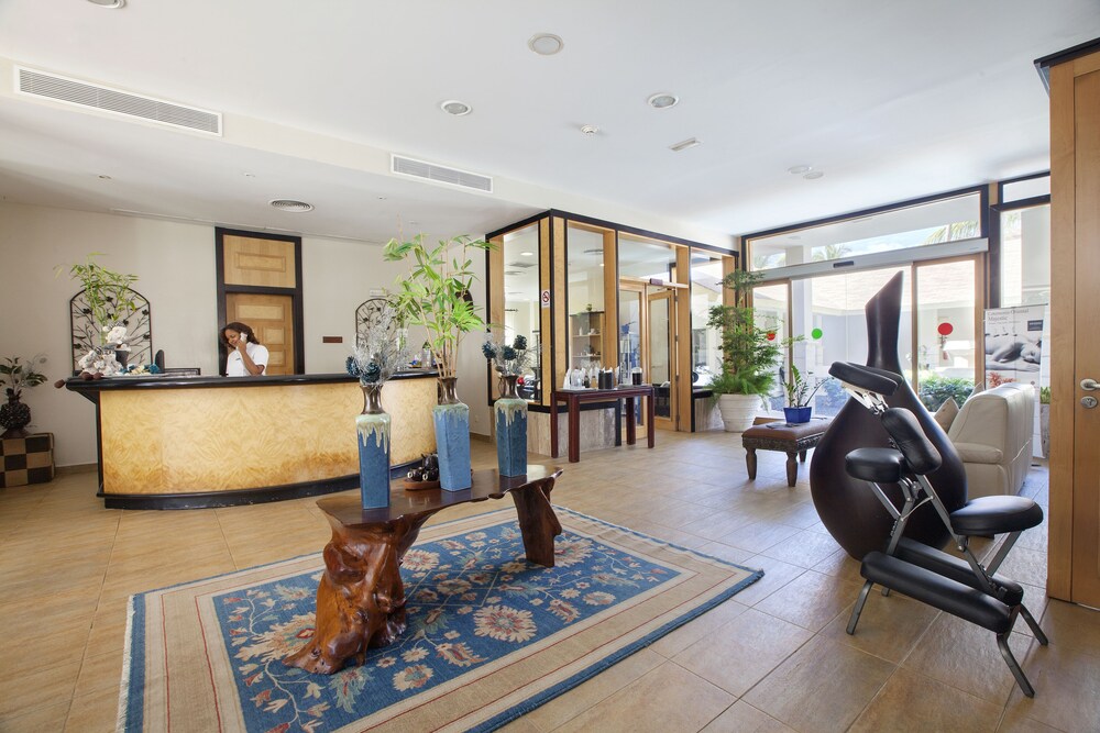 Spa Reception