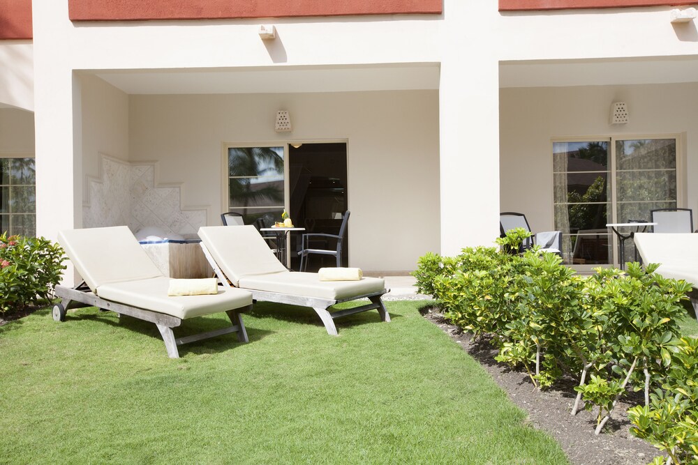 Terrace/patio, Majestic Colonial Punta Cana - All Inclusive