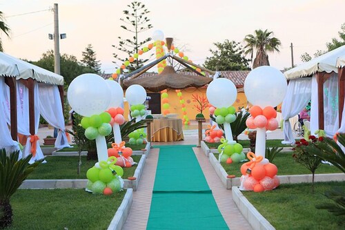 Outdoor Banquet Area