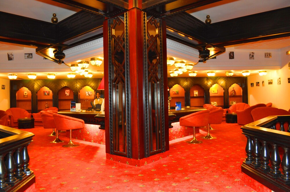 Hotel Bar