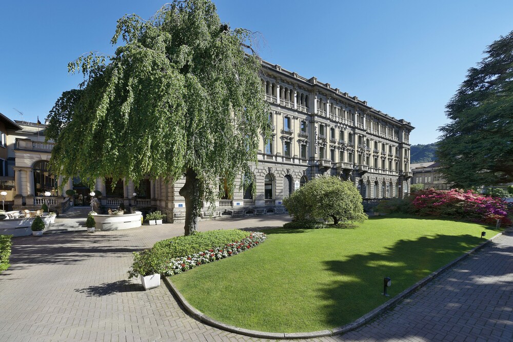 Hotel Front
