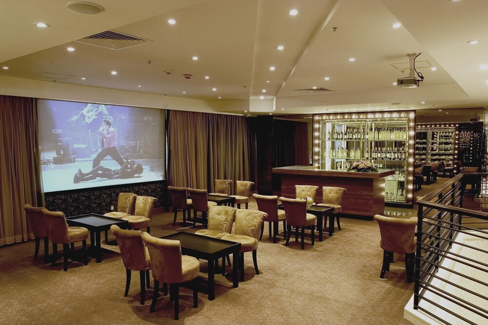 Hotel Lounge