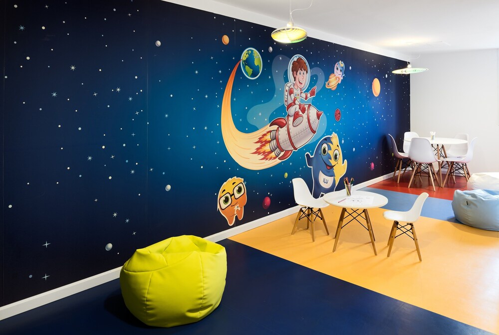 Childrens Area