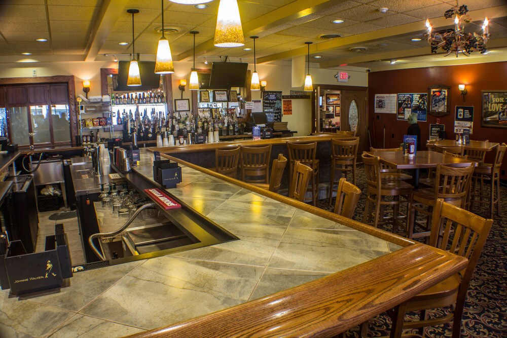 Hotel Bar