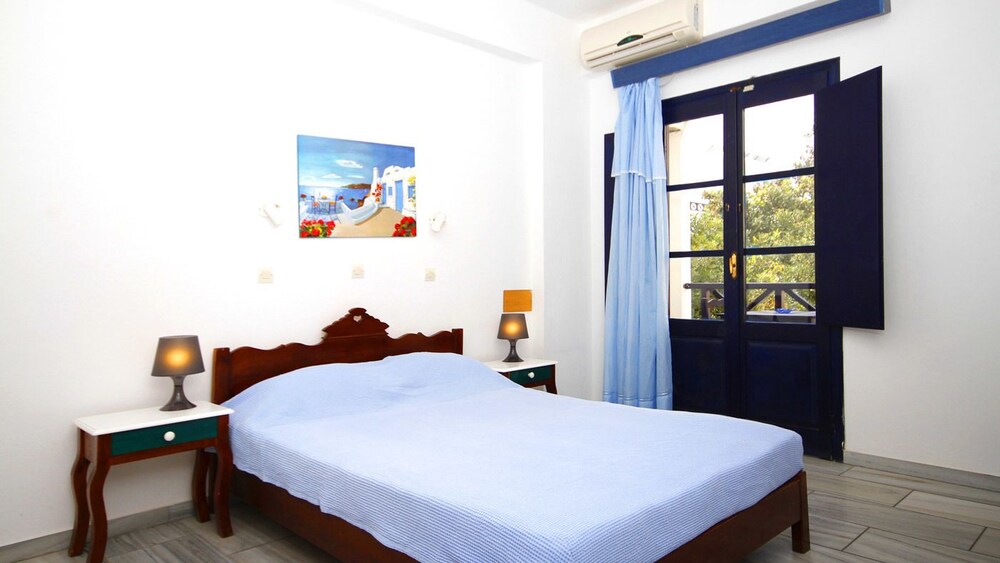 Economy Studio - Guestroom
