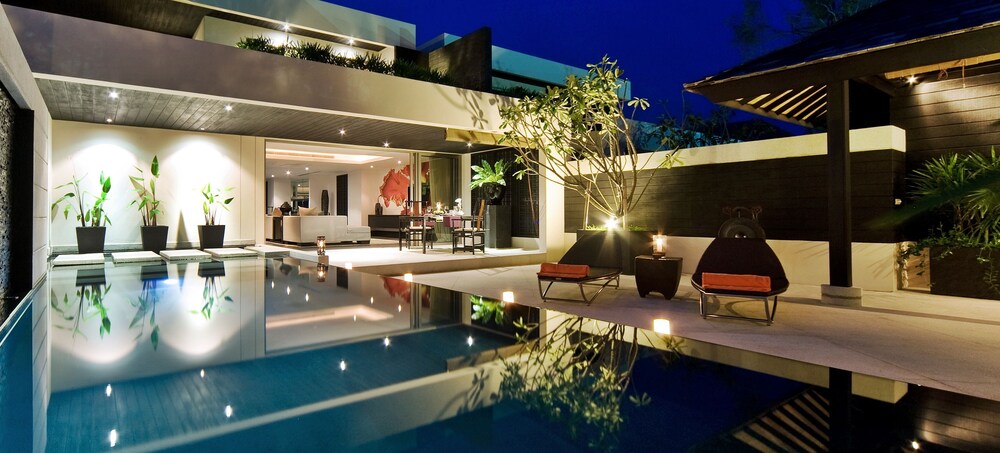 Penthouse (Spa & Pool) - Outdoor Pool