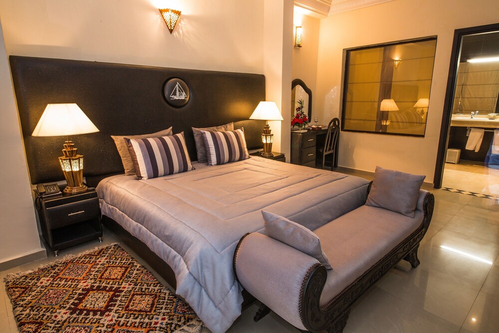 Guestroom