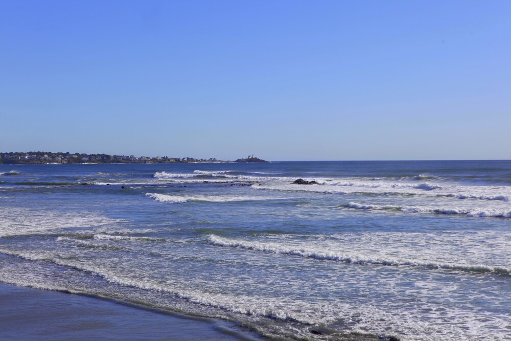 Beach/Ocean View