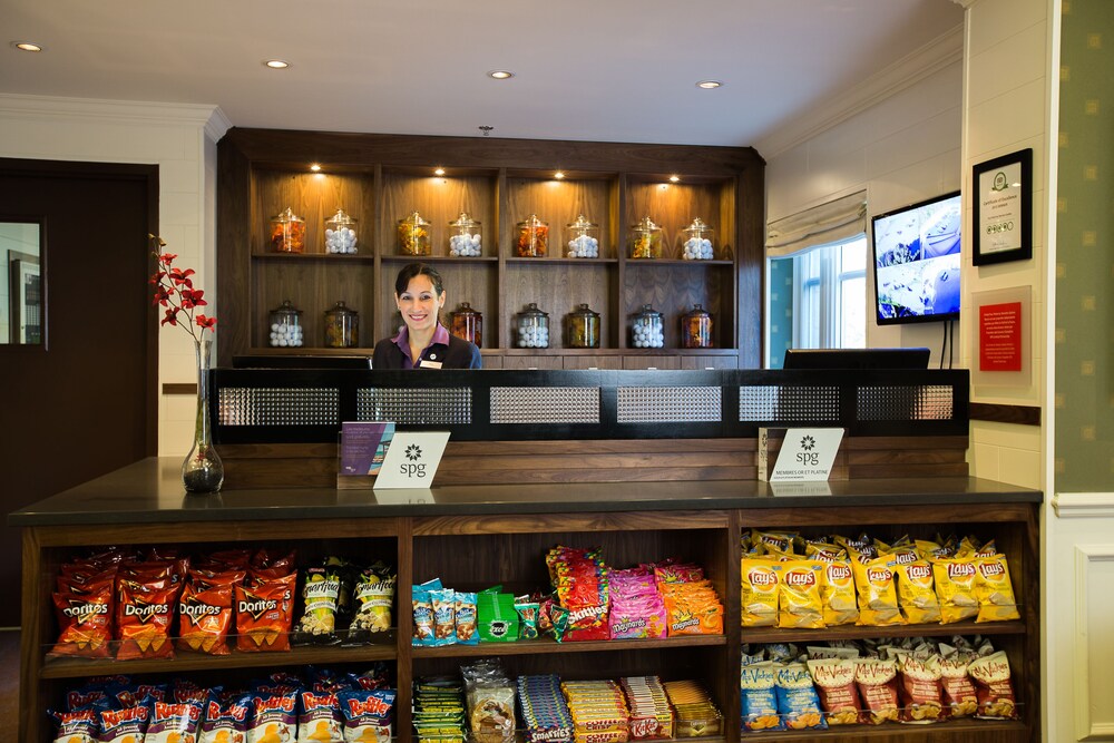 Snack Bar