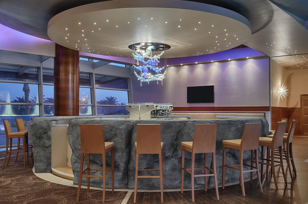 Snack Bar
