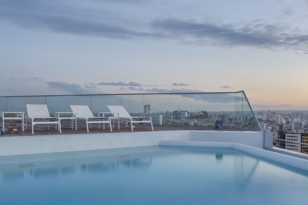 Rooftop Pool
