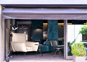 Hotel Lounge