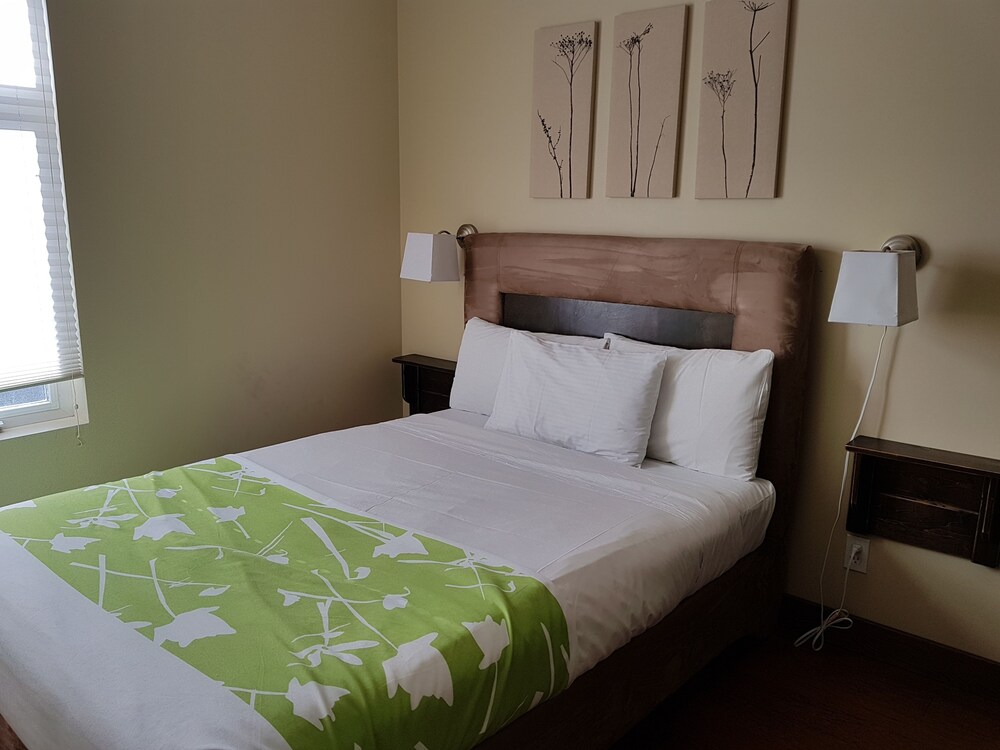 Standard Condo, 2 Bedrooms, Balcony - Guestroom