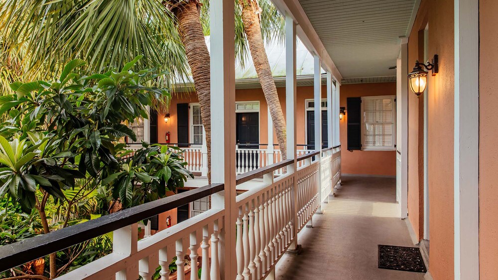 Courtyard View