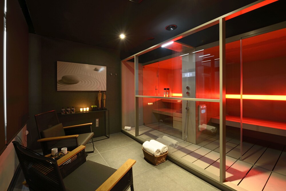 Steam Room