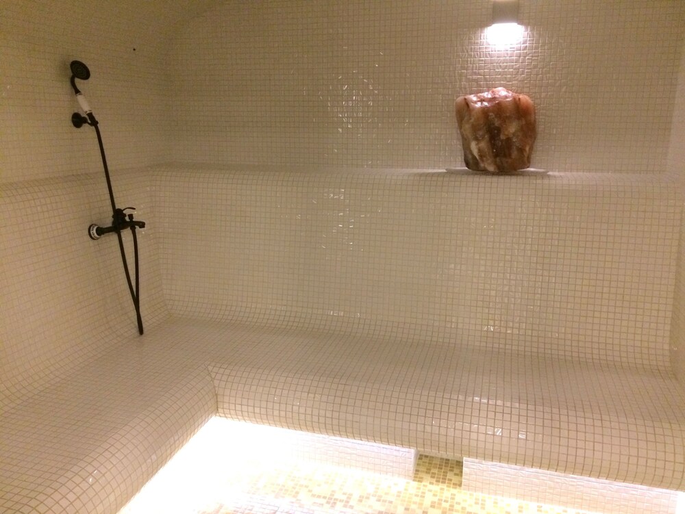 Steam Room