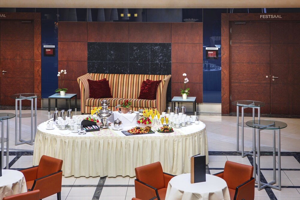 Lobby-Lounge