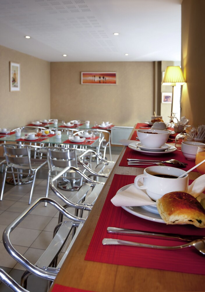 Salle de petit-déjeuner
