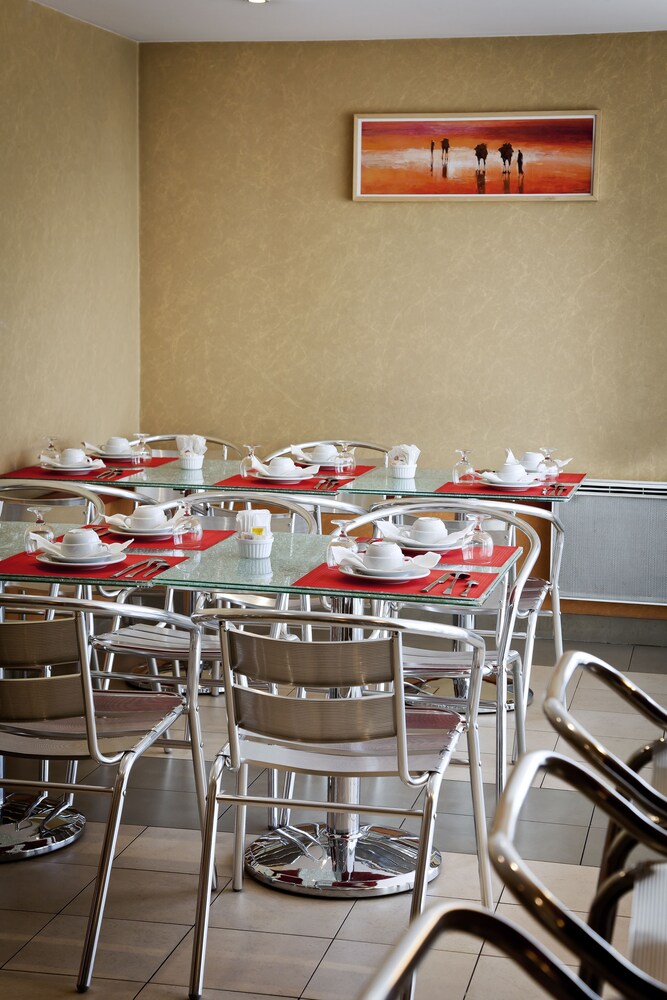 Salle de petit-déjeuner
