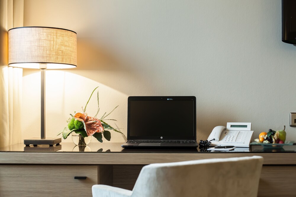 Businesscenter im Zimmer