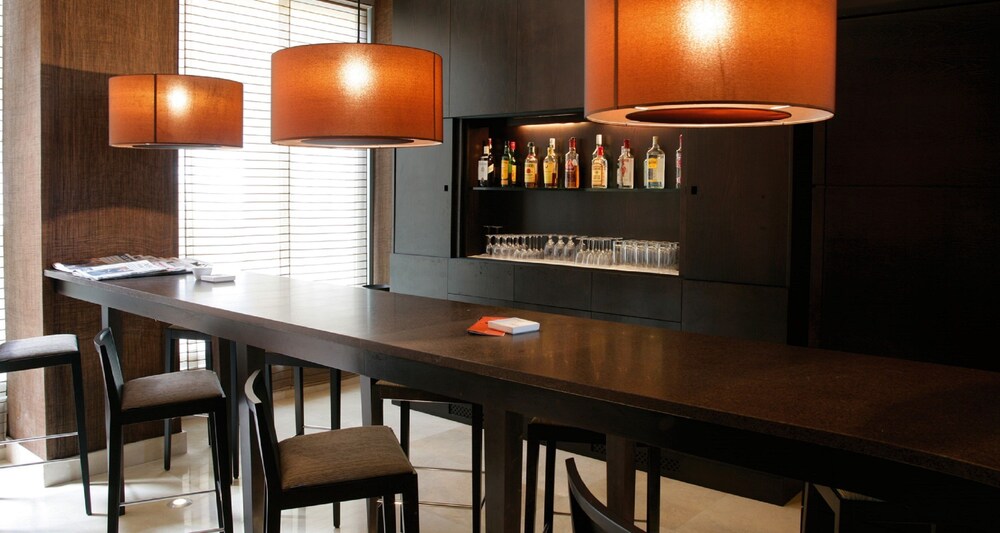 Bar-salon de l'hôtel