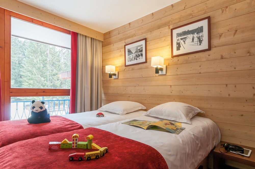 Standard 1 Bedroom Apartment for 4/5 people - Guestroom