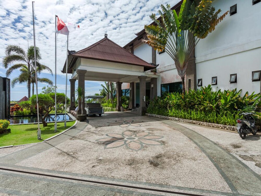 Hotel Front