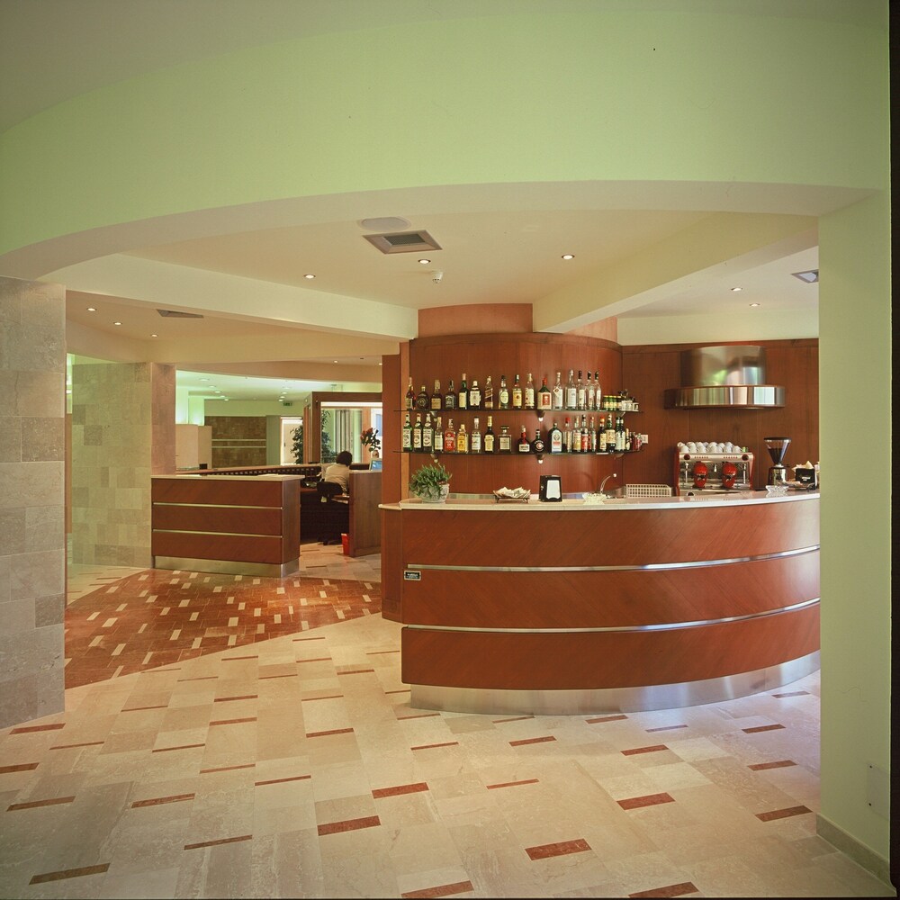 Hotel Lounge