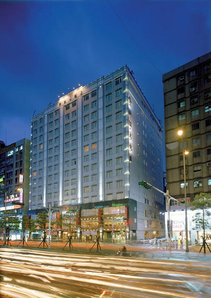 Hotel Front - Evening/Night