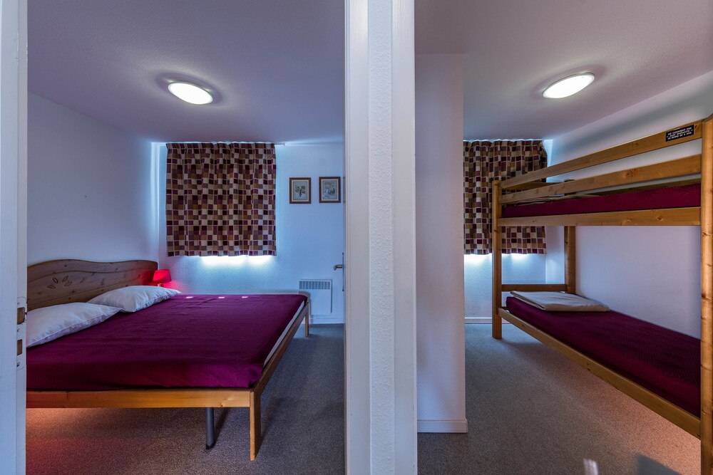 Apartment, 2 Bedrooms - Guestroom