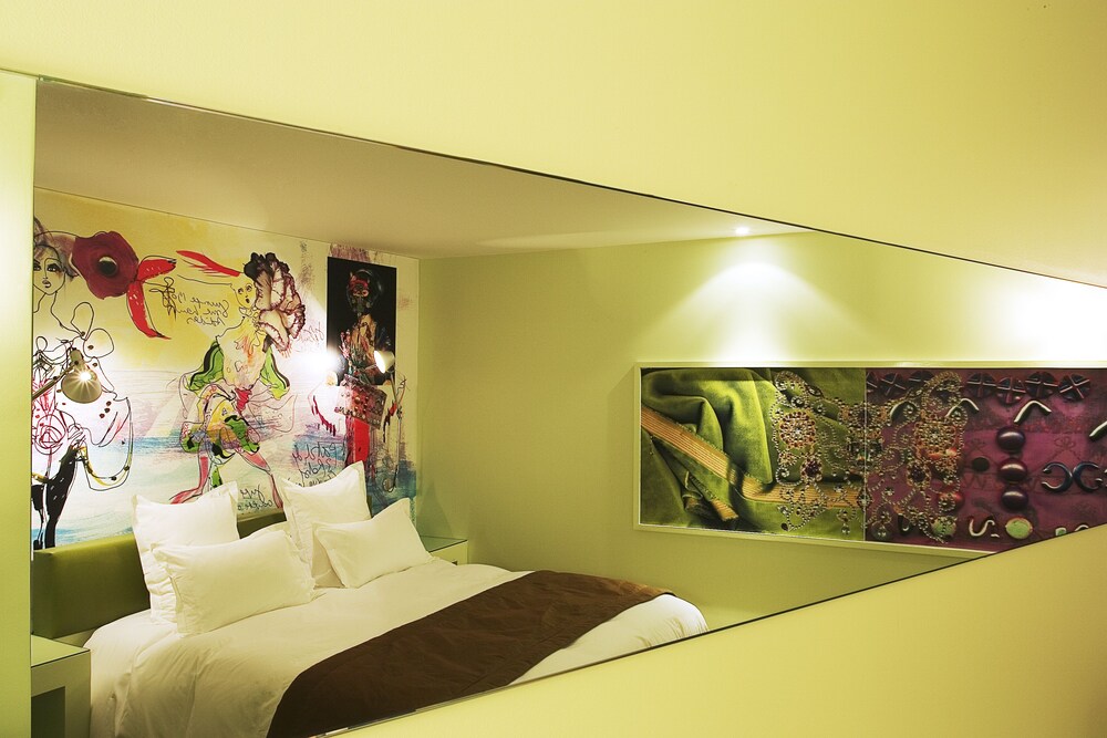 Guestroom