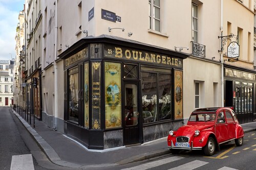 Hôtel du Petit Moulin – Small Luxury Hotels of the World