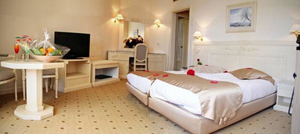 Guestroom