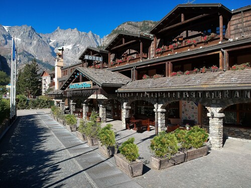 IH Hotels Courmayeur Mont Blanc Resort