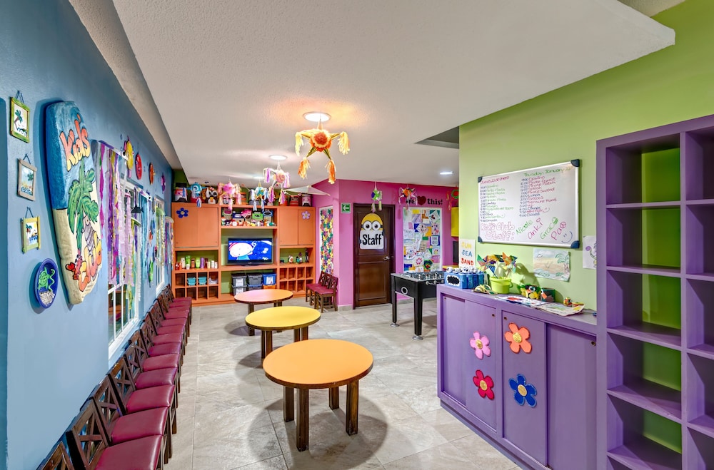 Childrens Play Area - Indoor