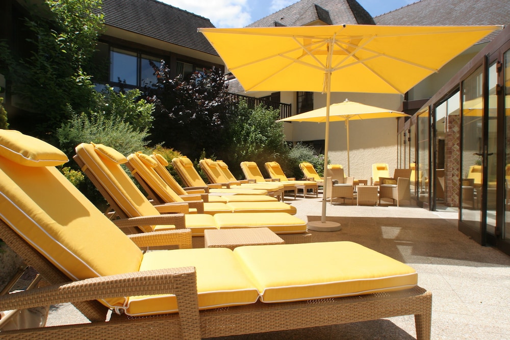 Sundeck