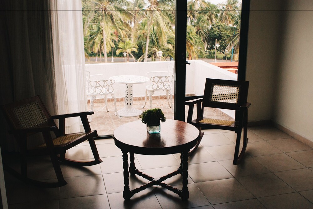 Guestroom View
