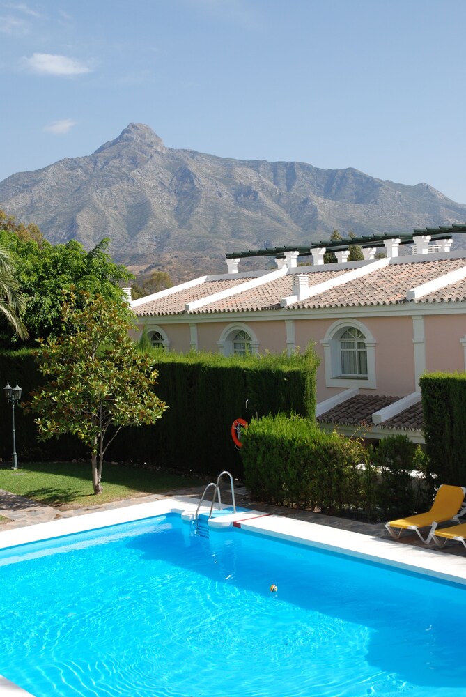 Apartment, 2 Bedrooms, Terrace (Townhouse with Garden) - Outdoor Pool