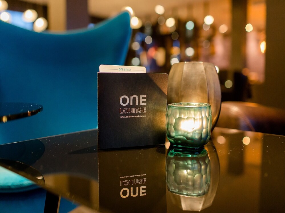 Hotel Lounge