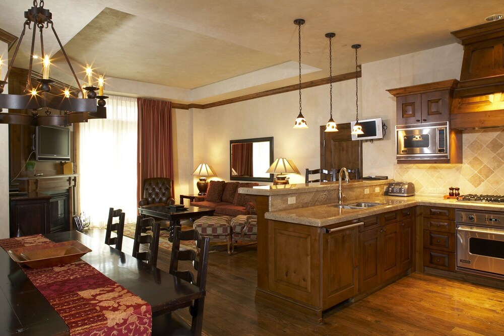 In-Room Kitchen