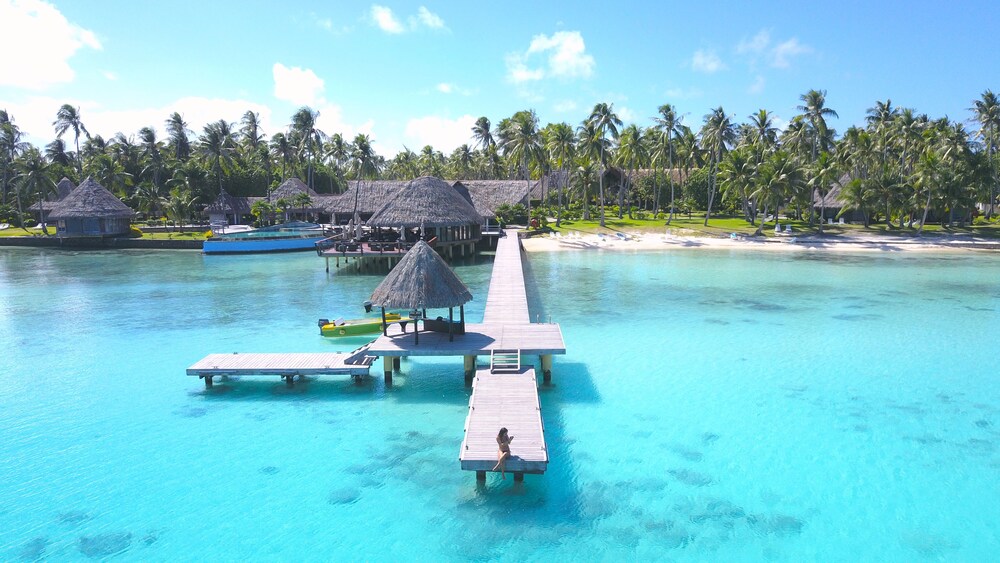 Dock