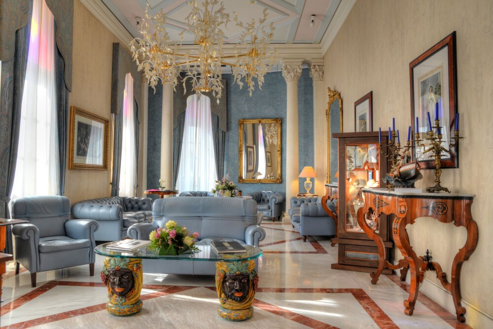 Hall
